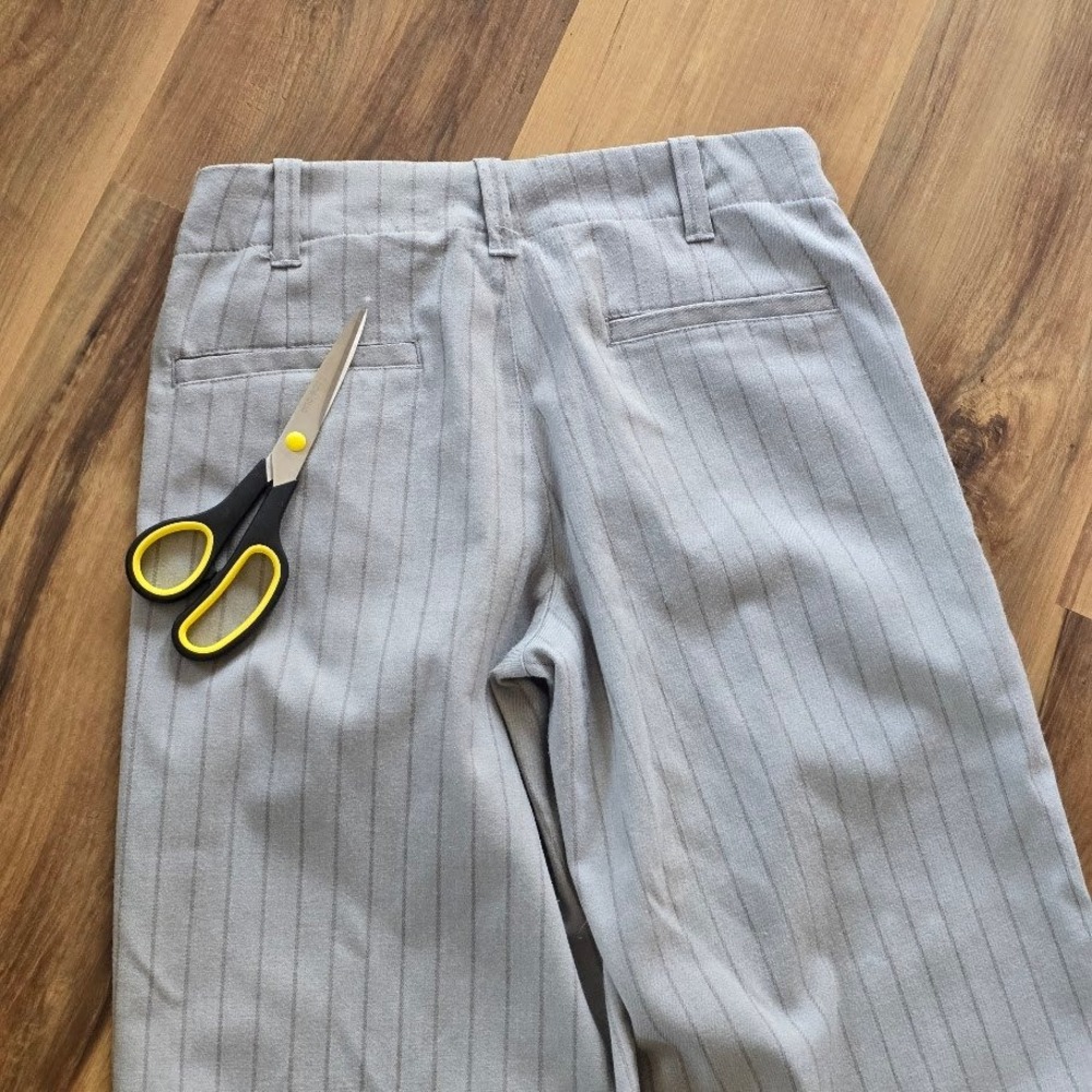 Urban Outfitters Wide Leg Trousers Women 0 Grey Pinstripe Dark Academia Core - Picture 9 of 14